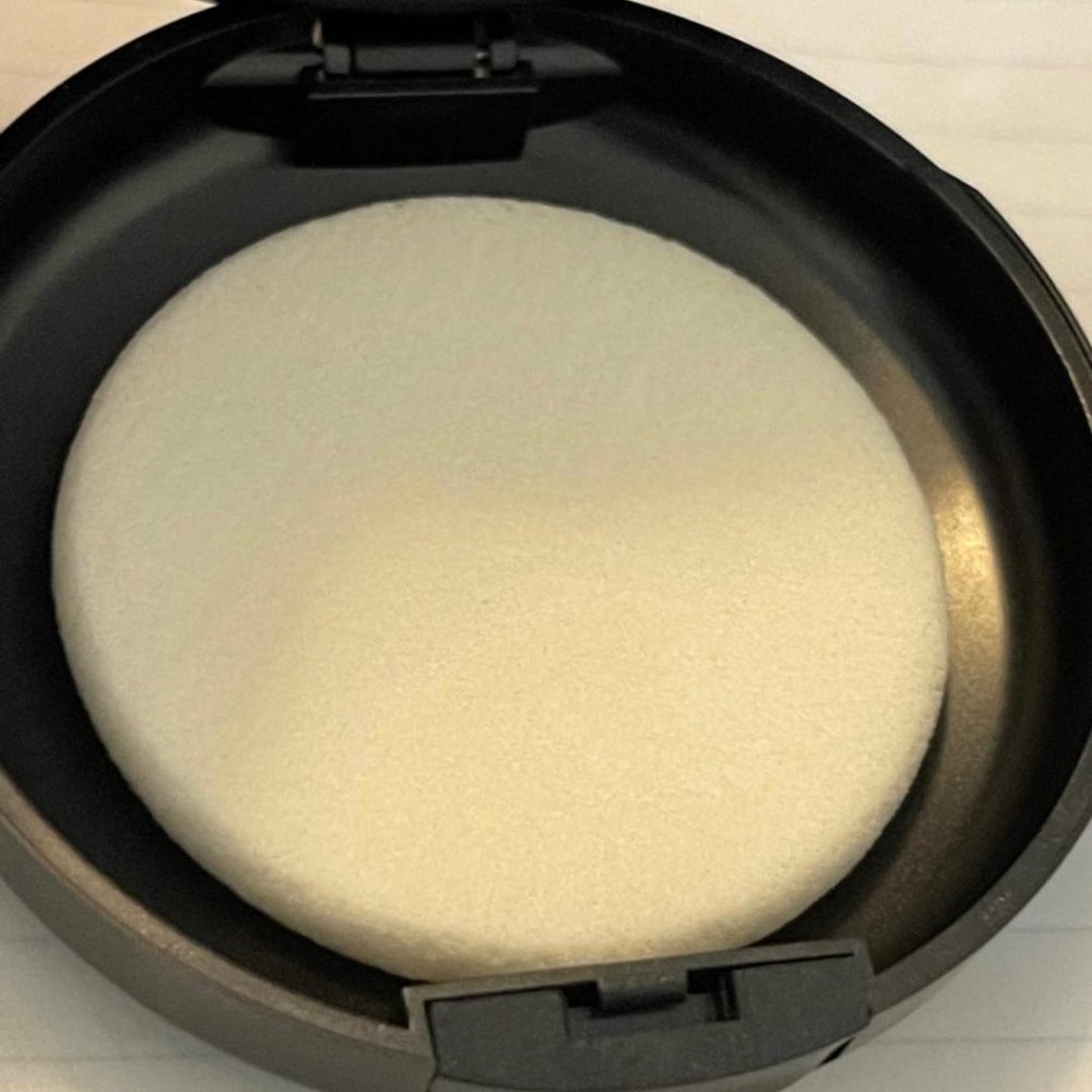 (( NW58 ))  Mac Cosmetics Studio Fix Powder to Foundation Its very dark - Picture 5 of 8